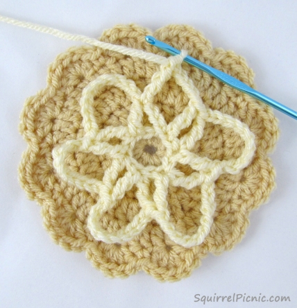 Pizzelle Free Crochet Pattern from Squirrel Picnic